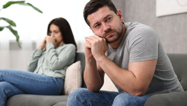 هل دوالي الخصية تسبب العقم؟