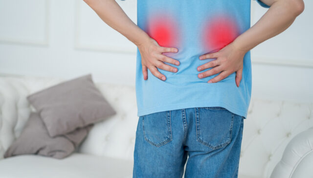 ما الفرق بين حصوات الكلى والحالب؟